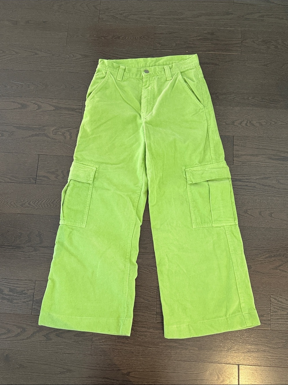 Brandy Melville John Galt lime green cargo corduroy pants Small